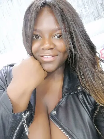 Live sex webcam photo for NalaBacker #290120781