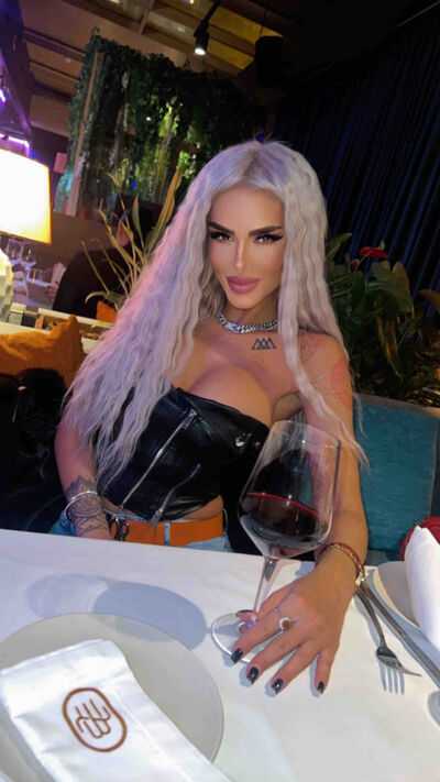 Live sex webcam photo for Natasha #290169429