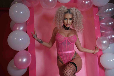 Live sex webcam photo for Natasha #290169440