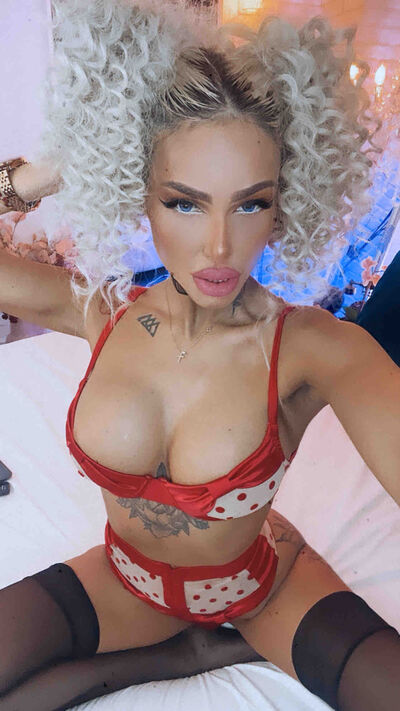 Live sex webcam photo for Natasha #290169442