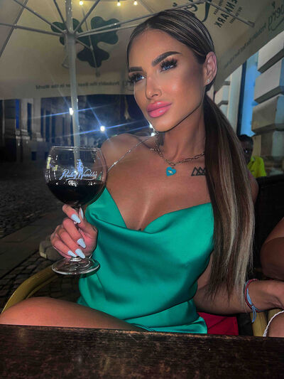 Live sex webcam photo for Natasha #290169480