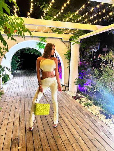 Live sex webcam photo for Natasha #290169488