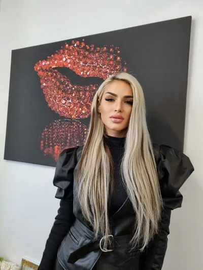 Live sex webcam photo for Natasha #290169605