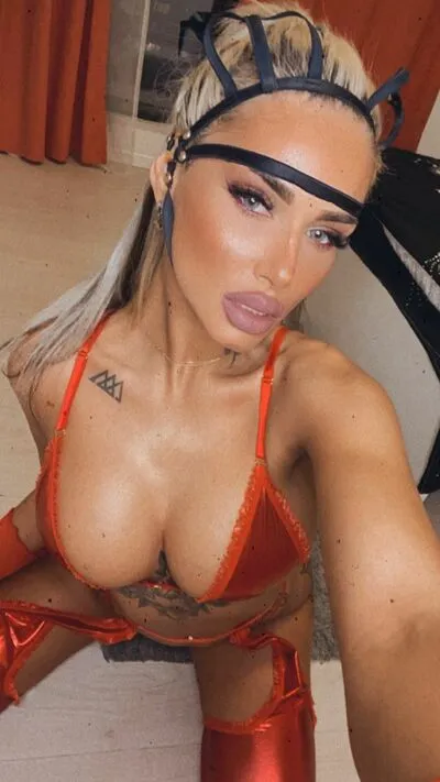 Live sex webcam photo for Natasha #290169608