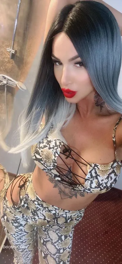 Live sex webcam photo for Natasha #290169650