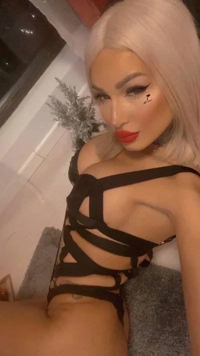 Live sex webcam photo for Natasha #290169666