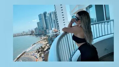 Live sex webcam photo for NathMiller #290160699