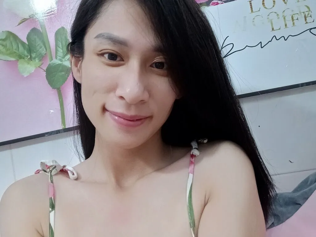 Live sex webcam photo for NavinSarah #275890102