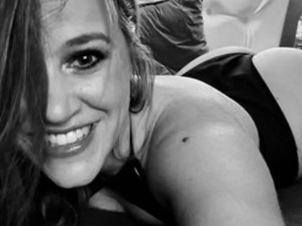 Live sex webcam photo for Neonstar #277159502