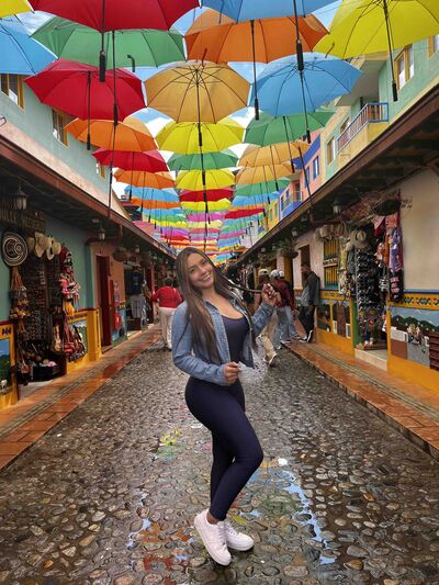 Live sex webcam photo for NicolMartinez #290168100