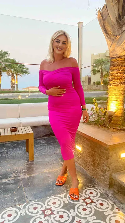 Live sex webcam photo for PalomaOdette #290136927