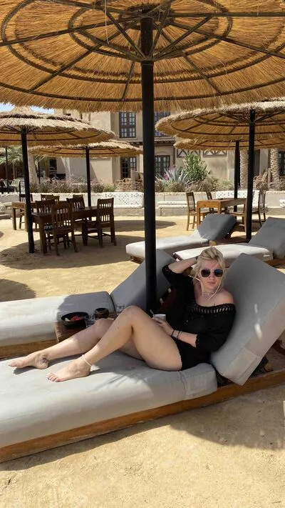 Live sex webcam photo for PalomaOdette #290136973