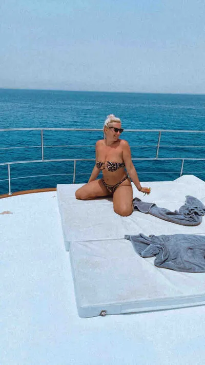 Live sex webcam photo for PalomaOdette #290136975