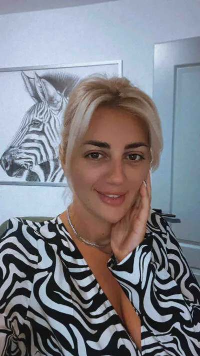 Live sex webcam photo for PalomaOdette #290136981