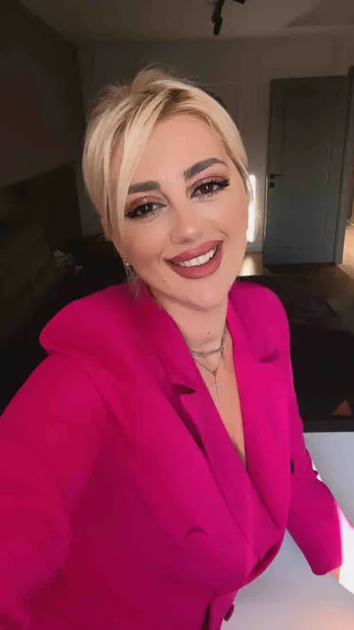 Live sex webcam photo for PalomaOdette #290136983