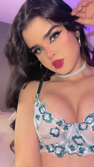 Live sex webcam photo for ParisHanpson #290138213