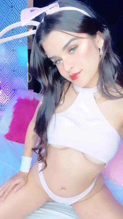 Live sex webcam photo for ParisHanpson #290138214