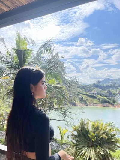 Live sex webcam photo for ParisHanpson #290138234