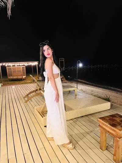 Live sex webcam photo for ParisHanpson #290138253