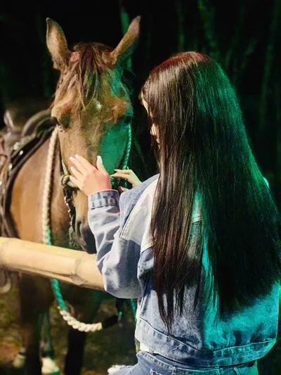 Live sex webcam photo for ParisHanpson #290138276