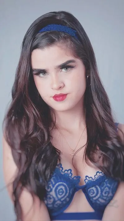 Live sex webcam photo for ParisHanpson #290138292