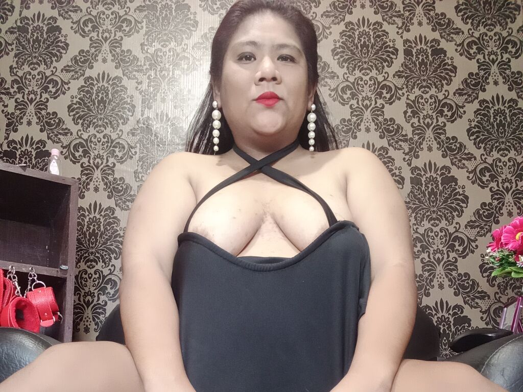 Live sex webcam photo for PauAgustin #276170212