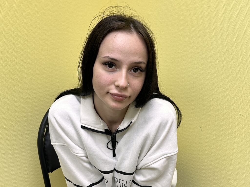 Live sex webcam photo for PetulaFleek #278268120