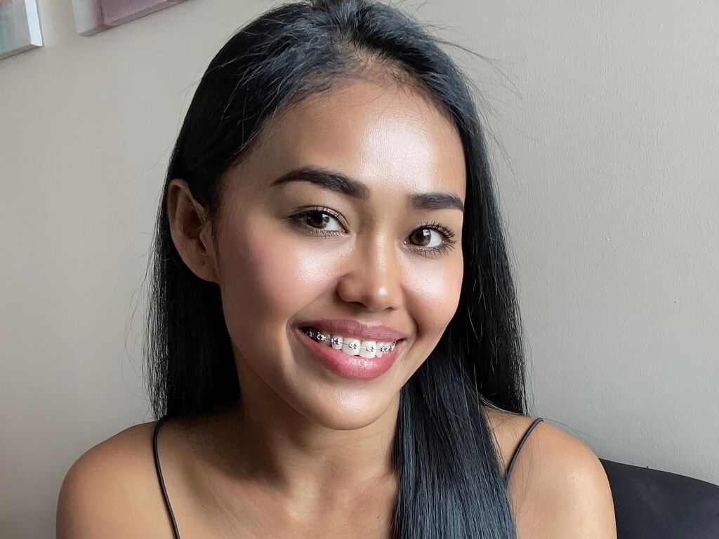 Live sex webcam photo for PinayKo #277350544