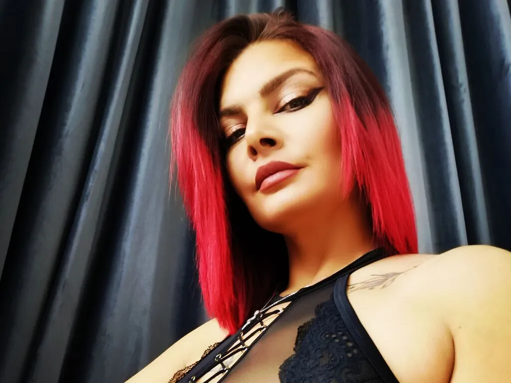 Live sex webcam photo for RissaReys #276841653