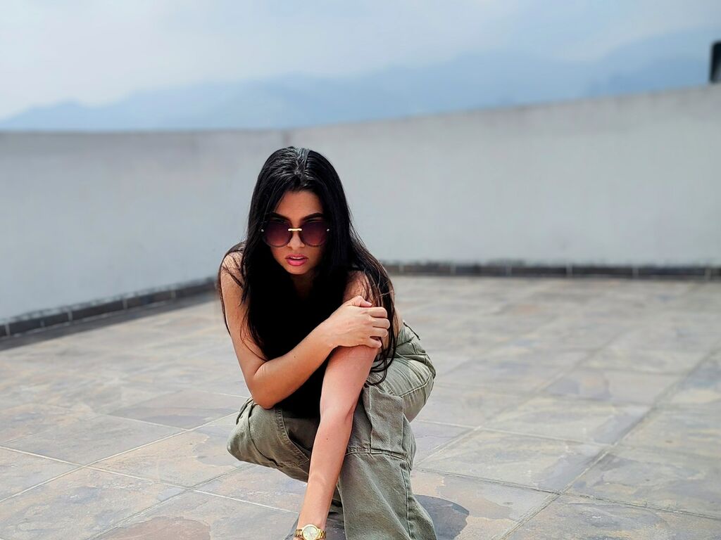 Live sex webcam photo for RouseDurand #276762489