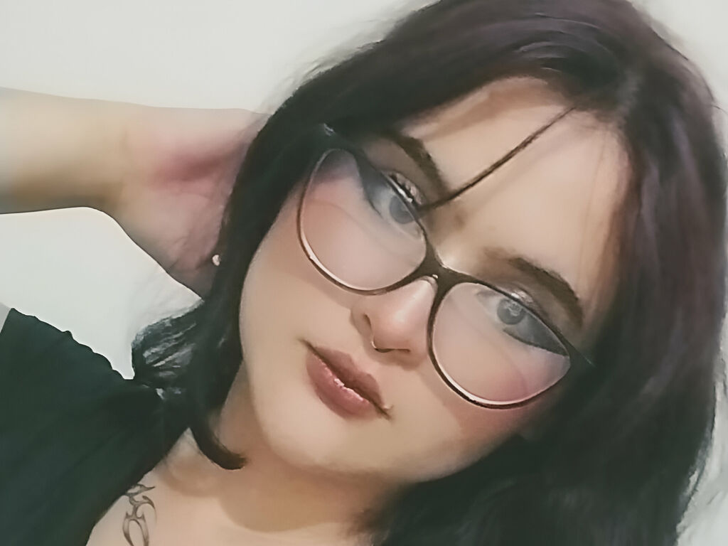 Live sex webcam photo for SammyDiaz #277862221