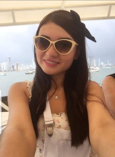 Live sex webcam photo for SaraSingh #290167609