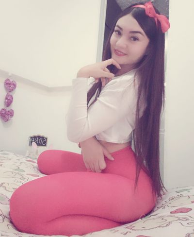 Live sex webcam photo for SaraSingh #290167615