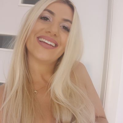 Live sex webcam photo for SereneRose #290160082