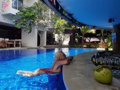 Live sex webcam photo for SereneRose #290160093