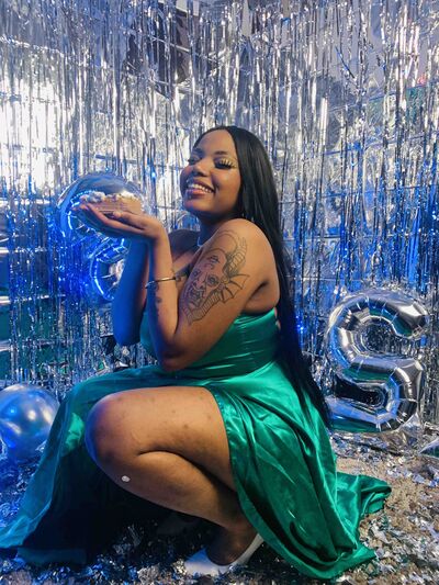 Live sex webcam photo for SheilaCoopers #290122855