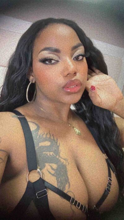 Live sex webcam photo for SheilaCoopers #290122871