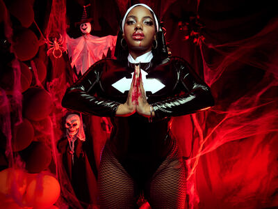 Live sex webcam photo for SheilaCoopers #290122876