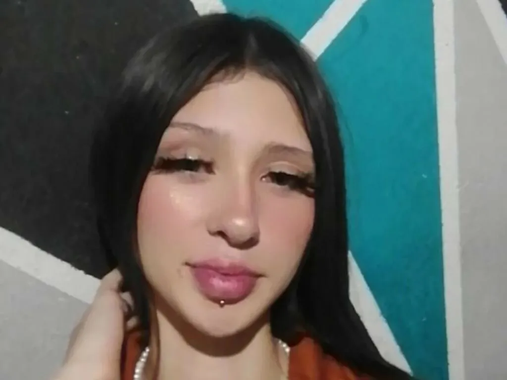 Live sex webcam photo for ShelseaWills #277924116