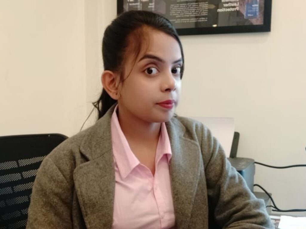 Live sex webcam photo for ShynaRider #276437517