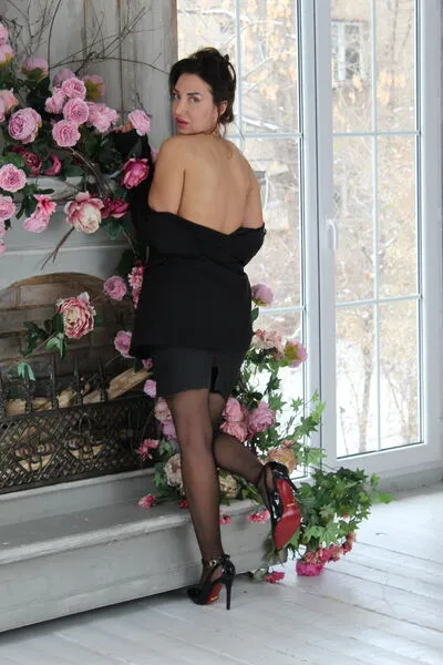 Live sex webcam photo for SimoniGrace #290193652