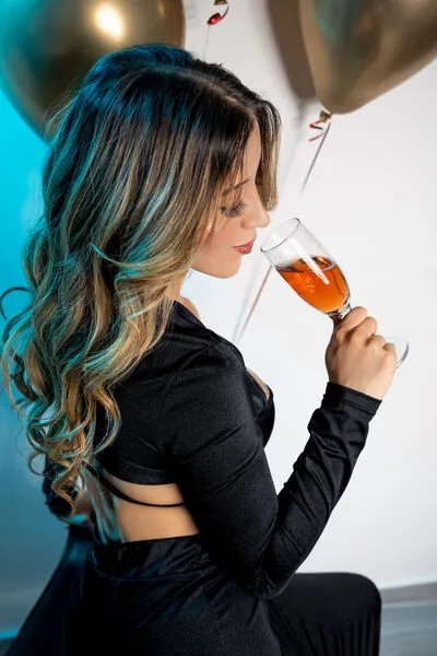 Live sex webcam photo for SofiaKaufman #290137684