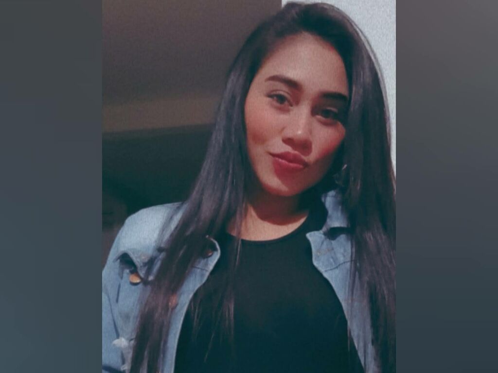 Live sex webcam photo for SofiaStreep #277195128