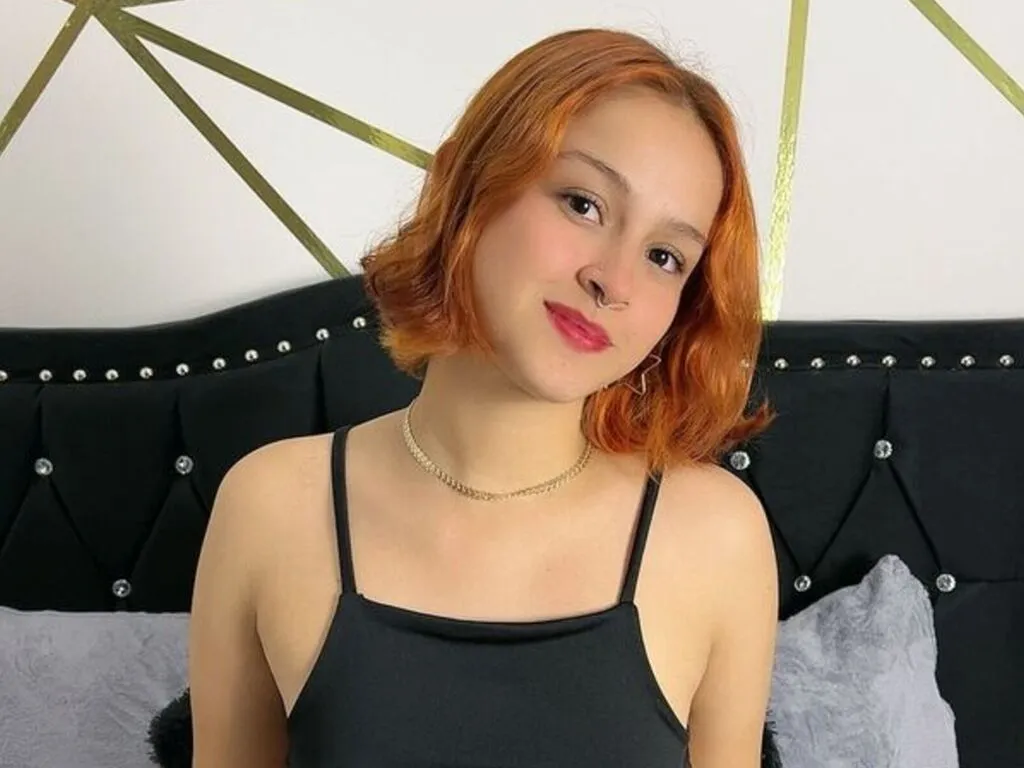 Live sex webcam photo for SophiWlliams