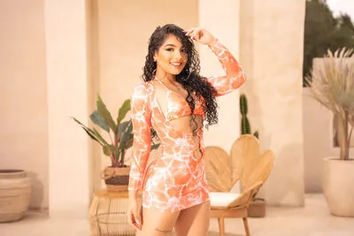 Live sex webcam photo for SusanaLeone #290127050