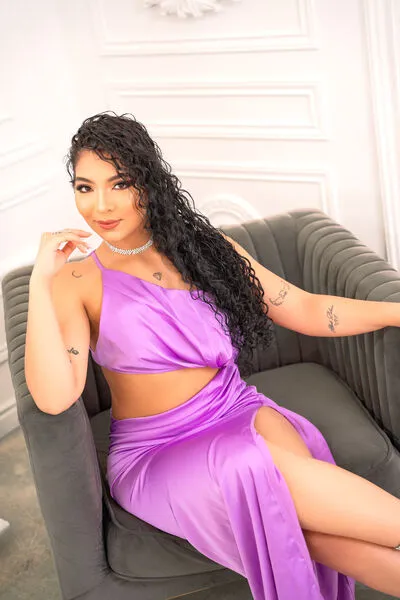 Live sex webcam photo for SusanaLeone #290127056