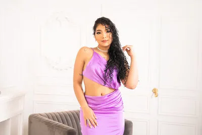 Live sex webcam photo for SusanaLeone #290127065