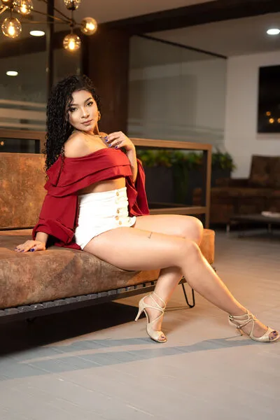 Live sex webcam photo for SusanaLeone #290127134