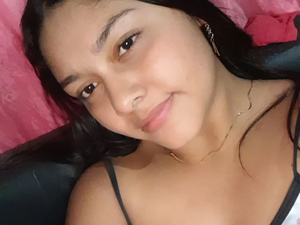 Live sex webcam photo for TinniMark #277272422