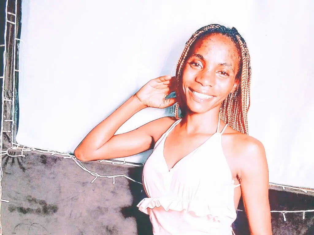 Live sex webcam photo for TriciaNandu #278020875